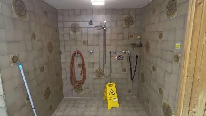 1,5 - Zi. Wohnung mit Schlafnische, Stellplatz u. Terrassen-Ausblick auf den Kurpark Bad Wildbad