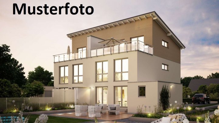 Eines der letzten Grundstücke im Neubaugebiet