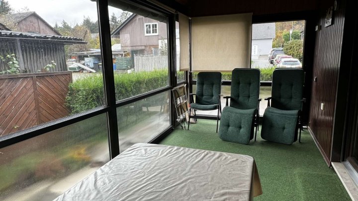 Rohdiamant benötigt Feinschliff! Haus mit schönem Grundstück und großer Hofeinfahrt im Hagenschieß.