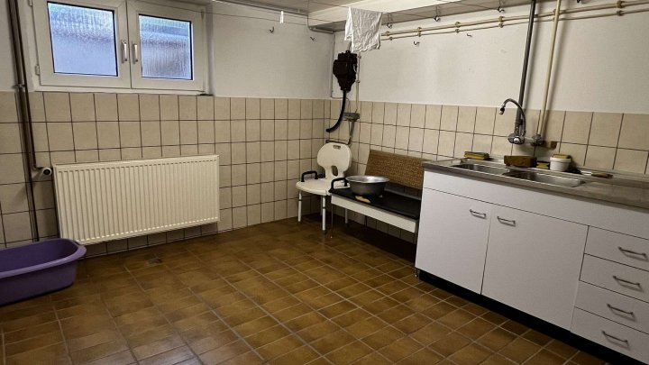 Rohdiamant benötigt Feinschliff! Haus mit schönem Grundstück und großer Hofeinfahrt im Hagenschieß.