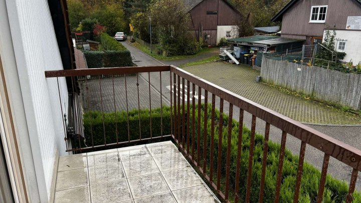 Rohdiamant benötigt Feinschliff! Haus mit schönem Grundstück und großer Hofeinfahrt im Hagenschieß.