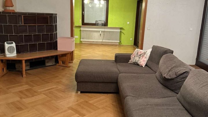 BESICHTIGUNG MÖGLICH, Versteigerung am 02.12.2025, Zweifamilienhaus, PROVISIONSFREI!