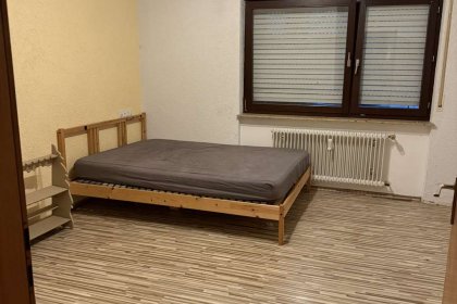 Zimmer 1 EG