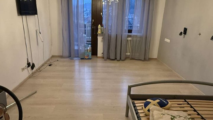 BESICHTIGUNG MÖGLICH, Versteigerung am 02.12.2025, Zweifamilienhaus, PROVISIONSFREI!