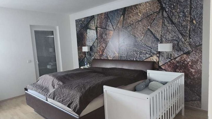 Großzügige 4 Zimmer-Wohnung in Pforzheim zu vermieten!