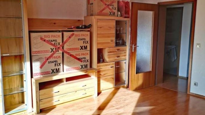 Helle ETW in zentraler, ruhiger Lage mit EBK und Garage