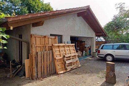 Doppelgarage mit Werkstatt