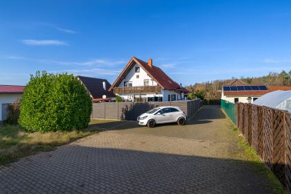 Außenansicht Einfahrt