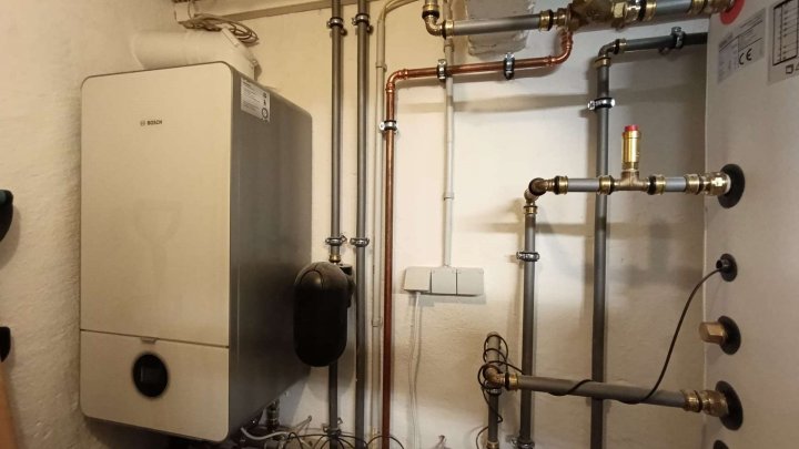 provisionsfrei ** sofort bezugsfertig ** komplett renoviertes Haus für die Familie