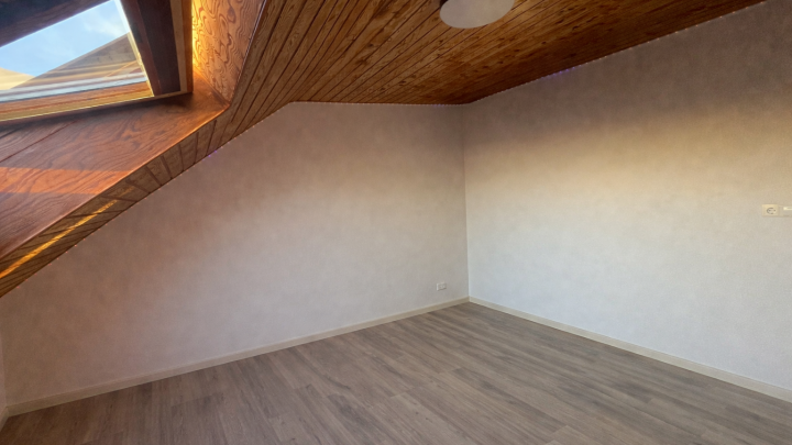 Helle 3-Zimmer-Dachgeschosswohnung in idyllischer Lage von Unterriexingen mit guter Anbindung