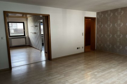 Wohnzimmer und Esszimmer im 1 OG