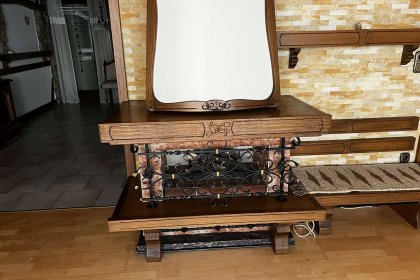 Kamin mit Elektro-Licht erzeugt keine Wärme