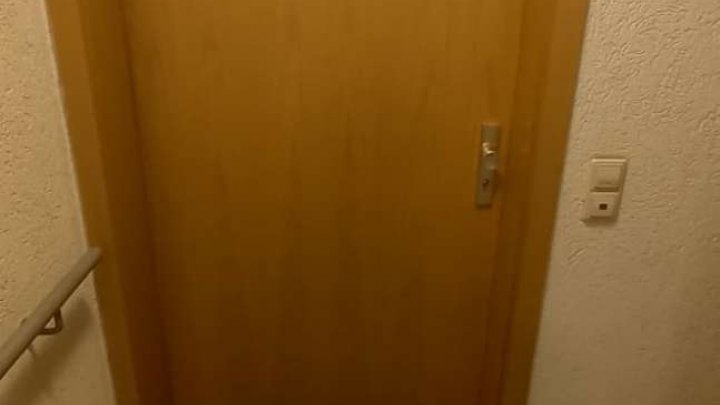 Barrierefreie 2 Zi-ETW mit XXL-Auto-Stellplatz