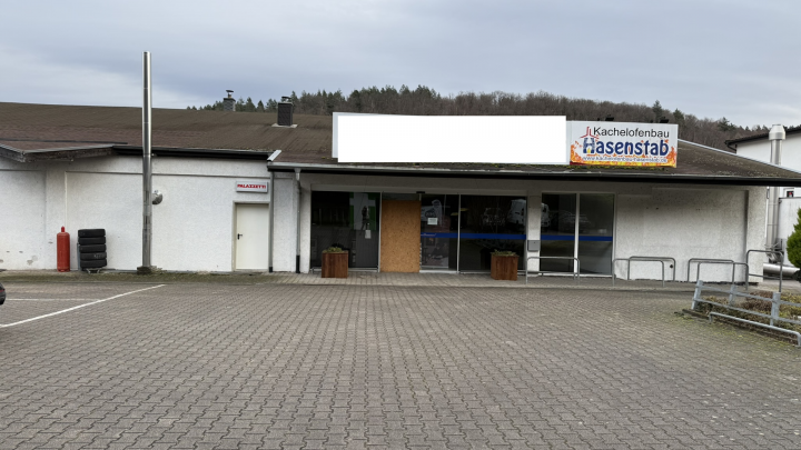 Vielseitige Gewerbefläche in Kämpfelbach zu vermieten