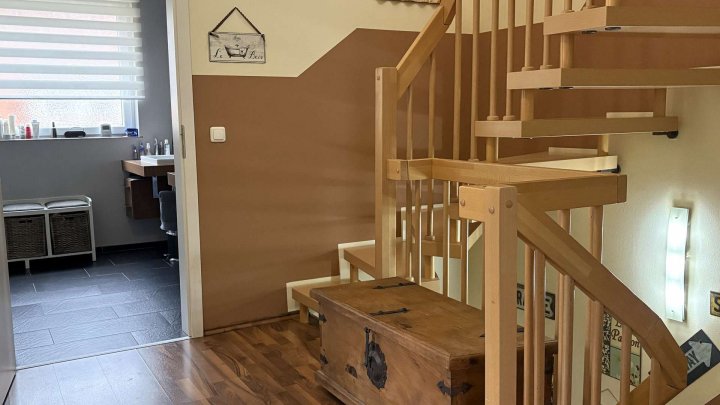 Gepflegtes Reiheneckhaus inkl. Garage