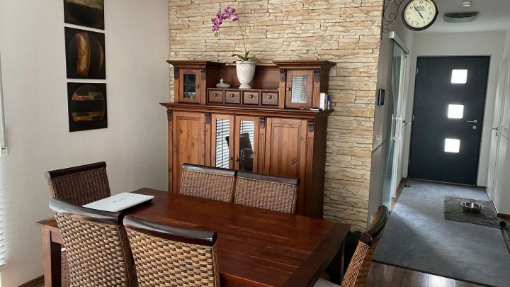 Gepflegtes Reiheneckhaus inkl. Garage