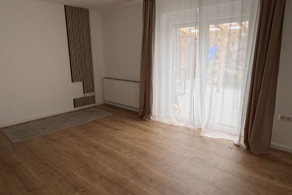 Wohn-/ Esszimmer
