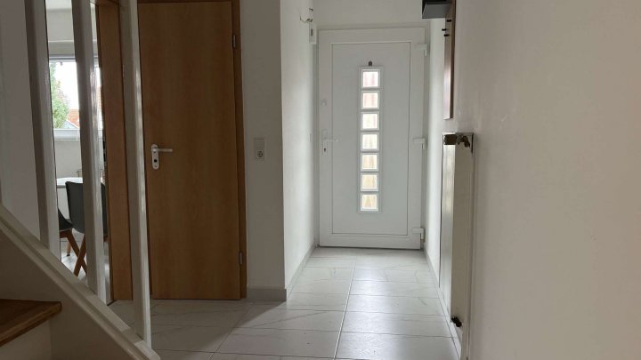 sofort beziehbar * Reihenmittelhaus mit Garage im Burgholz