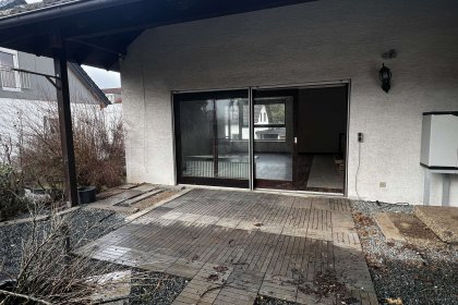 Terrasse zur Hauptwohnung