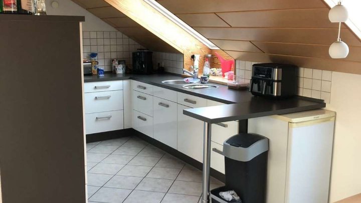 Lichtdurchflutete 71 m² im Dachgeschoss – Ihr neues Zuhause mit Charakter