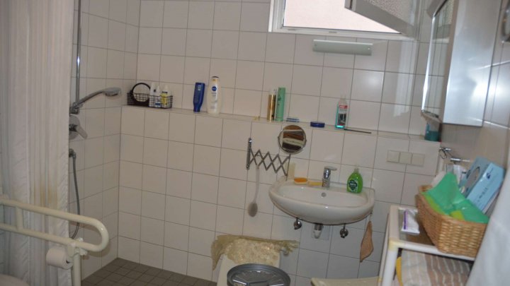 Betreutes Wohnen: Seniorengerecht auf 75 qm mit Terrasse und Carport