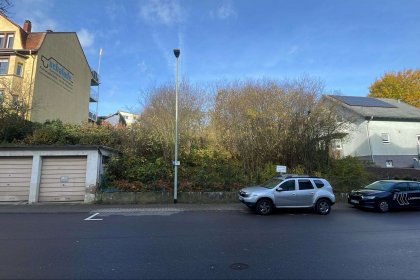 Vorderansicht Straße