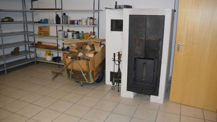 Top gepflegtes 3-Familienhaus mit Fernsicht-Garten-Terrasse & Sauna