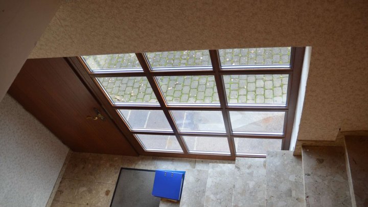 Top gepflegtes 3-Familienhaus mit Fernsicht-Garten-Terrasse & Sauna