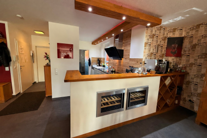 Küche und Eingangsbereich