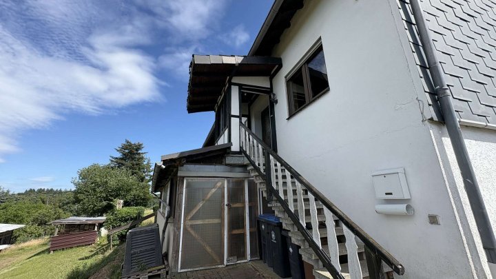 Doppelhaushälfte in Urschmitt (Schnäppchen möglich in Zwangsversteigerung)