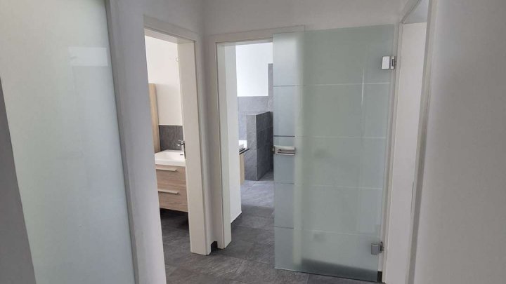 Modernes Wohnen: 3 Zimmer mit Komfort-Bad und Garagenplatz