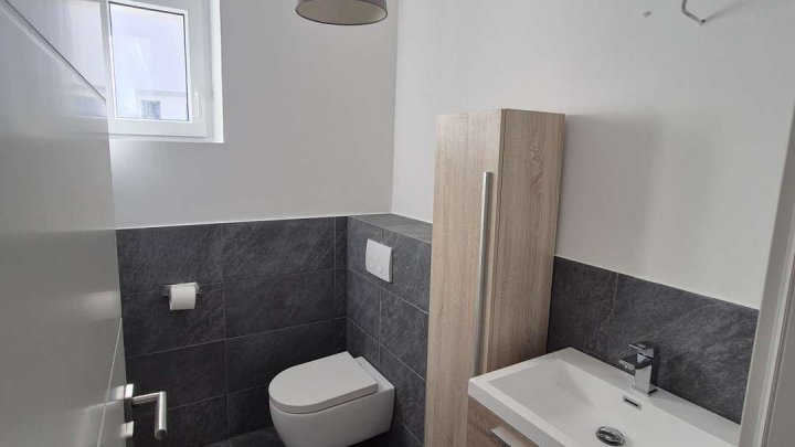 Modernes Wohnen: 3 Zimmer mit Komfort-Bad und Garagenplatz