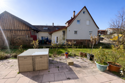 Garten (straßenfern)