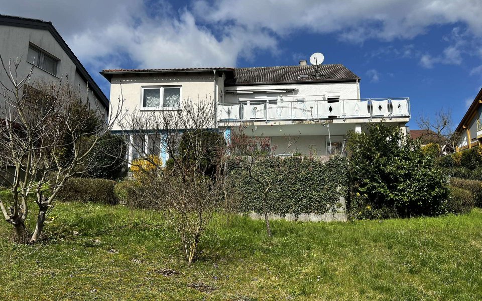 Haus von der Gartenseite