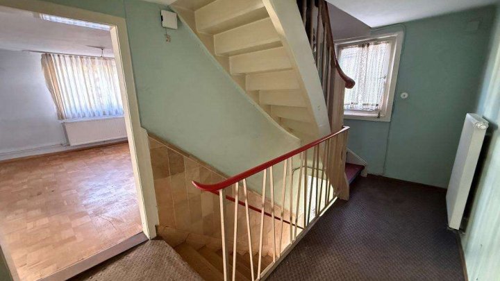 Sanierungsobjekt mit Scheune & großem Garten in zentraler Lage zu verkaufen