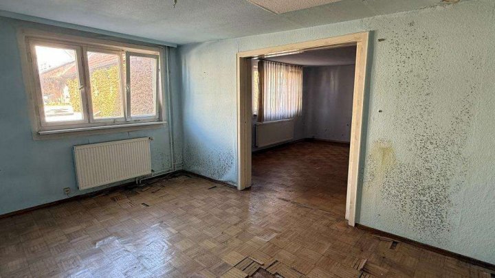 Sanierungsobjekt mit Scheune & großem Garten in zentraler Lage zu verkaufen