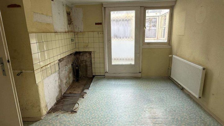 Sanierungsobjekt mit Scheune & großem Garten in zentraler Lage zu verkaufen