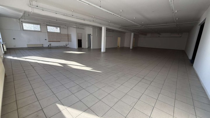 Individuell gestaltbare Gewerbefläche in Kämpfelbach