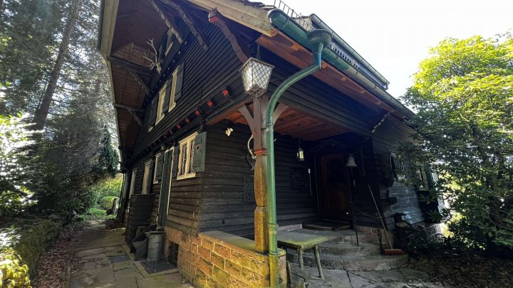 Historisches Juwel auf großem Grund in bester Lage