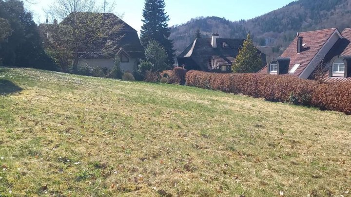 Historisches Juwel auf großem Grund in bester Lage