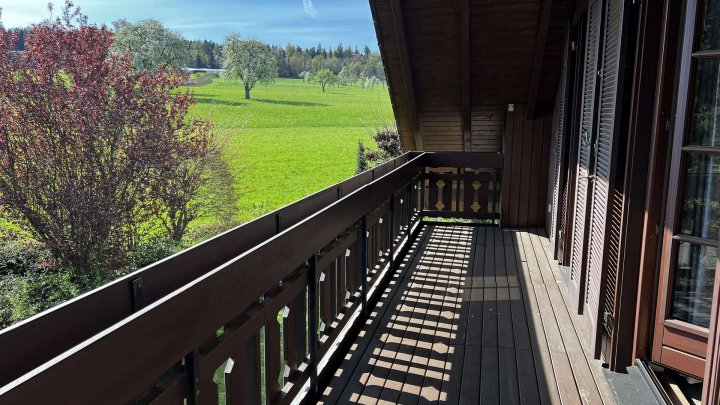 Individuelles Landhaus in Traumlage