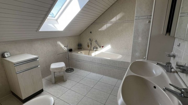 Individuelles Landhaus in Traumlage