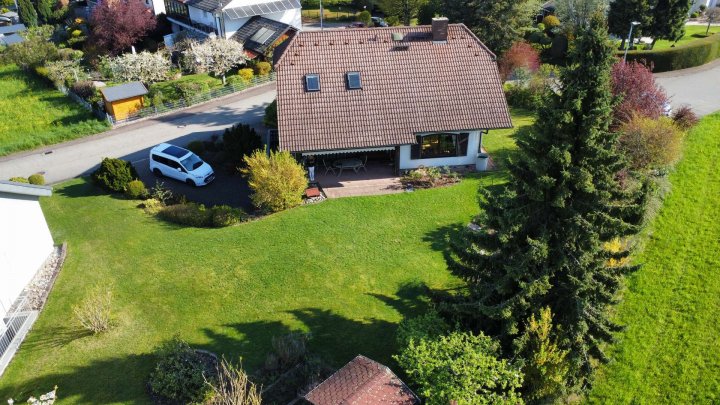 Individuelles Landhaus in Traumlage