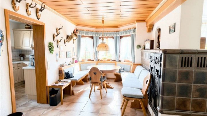 Individuelles Landhaus in Traumlage